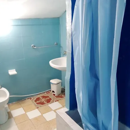 Smeralda ホームステイ オルビア