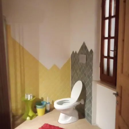 Smeralda Homestay