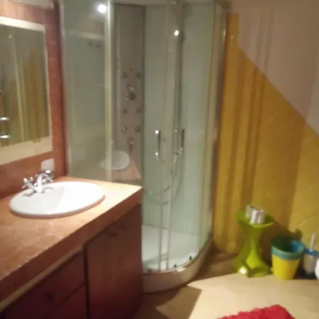 Homestay Smeralda *